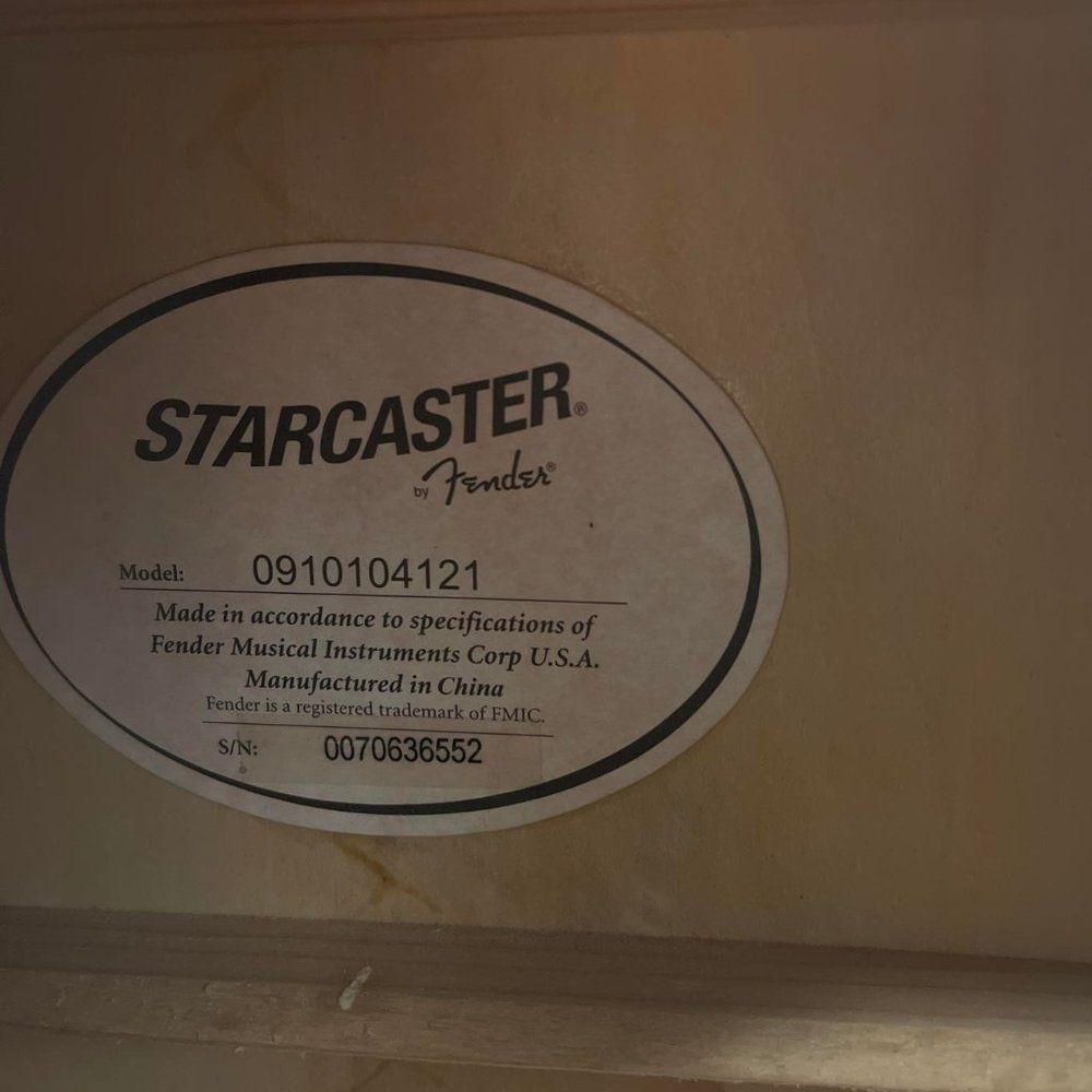 STARCASTER FENDER Model 0910104121 never used