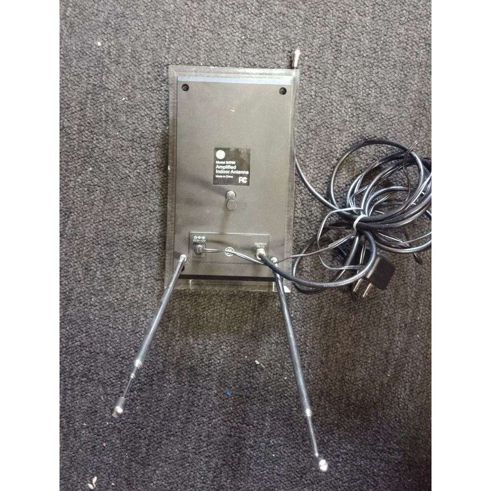 GE Flat Amplified Antenna 24700