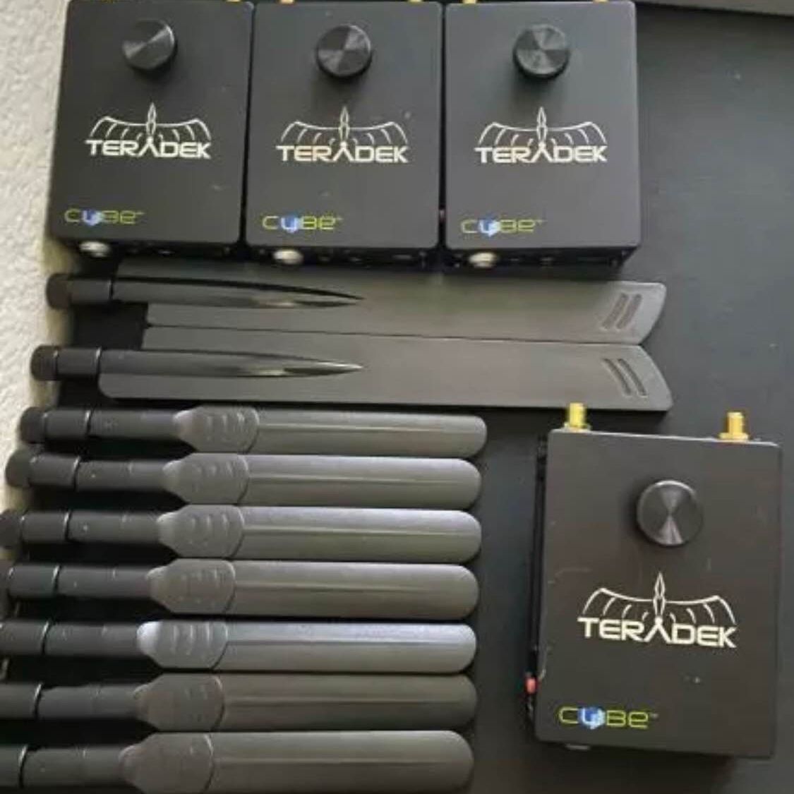 Teradek Cube 255 and 455 and HDMI Encoder and Decoder with Antennas with Case